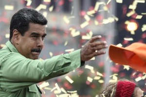 Mỹ rất có thể trừng phạt dầu thô Venezuela